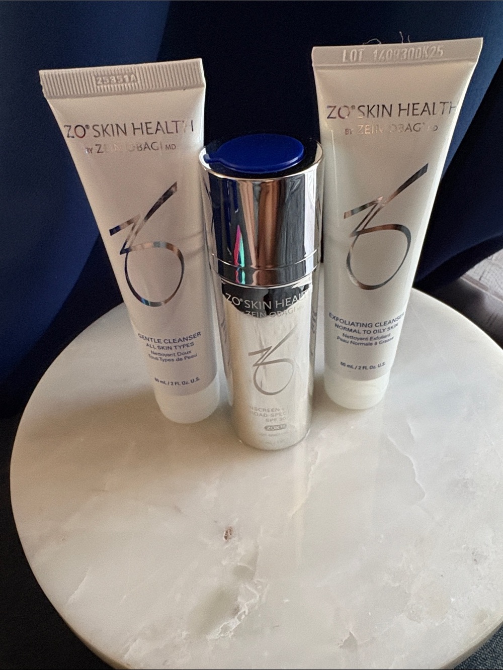 ZO Skin Health Bundle! 2 Cleansers & 1 Sunscreen ✨BNIB✨ - Picture 2 of 5